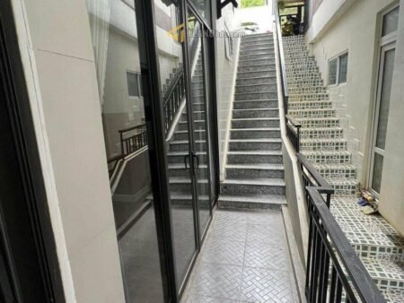 Bán Khách sạn MT KQH Ngô Quyền, P6, Đà Lạt, 125m2, Giá 10.5 tỷ