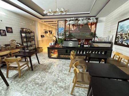 Nhà 3 tầng 2 MT SHR Ngô Quyền, P6, Đà Lạt, 5x26m, Giá 12 tỷ