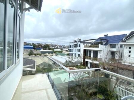 Nhà 3 tầng Vạn Hạnh, P8, Đà Lạt, 221m2, Giá 12 tỷ