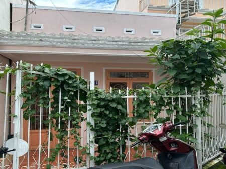 Nhà C4 SHR Hồ Tùng Mậu, P3, Đà Lạt, 74m2, Giá 5.8 tỷ