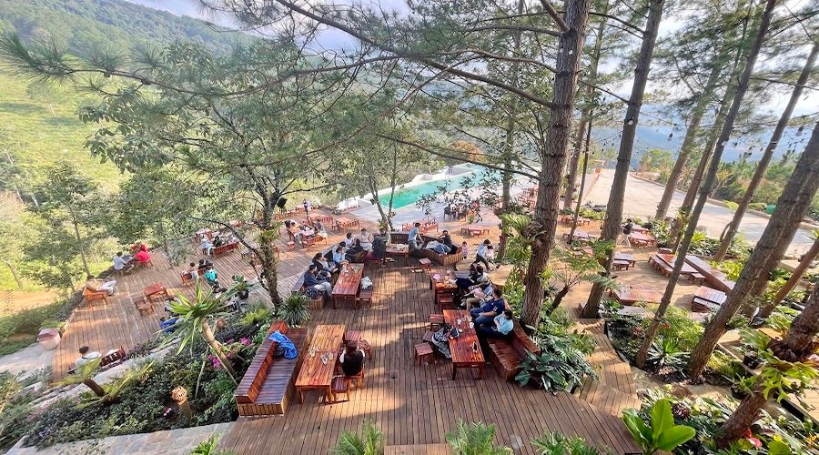 Quán Cafe Và Không Gian Ăn Uống Cao Nguyên Hoa Đà Lạt – KDL Sinh Thái