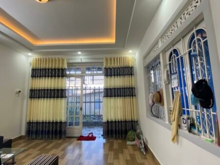 Nhà C4 hẻm oto SHR Đồng Tâm, Phường 4, Đà Lạt, 5.5x15m, Giá 6 tỷ