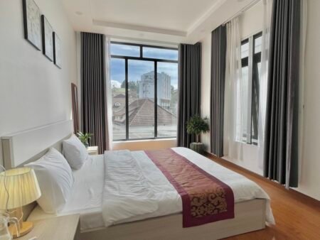 Villa hẻm oto SHR Hùng Vương, Phường 9, Đà Lạt, 251m2, Giá 15.5 tỷ