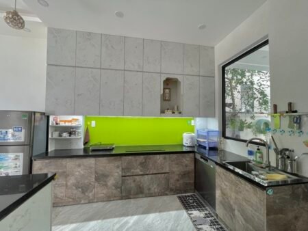 Villa hẻm oto SHR Hùng Vương, Phường 9, Đà Lạt, 251m2, Giá 15.5 tỷ