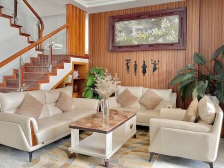 Villa hẻm oto SHR Hùng Vương, Phường 9, Đà Lạt, 251m2, Giá 15.5 tỷ