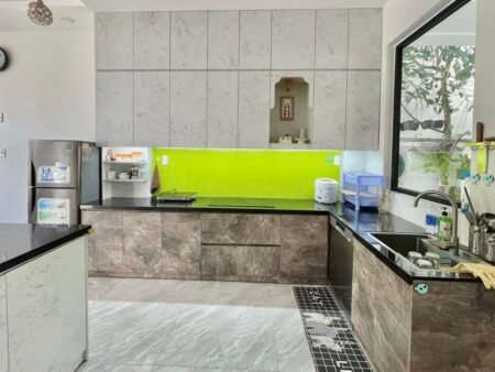 Villa hẻm oto SHR Hùng Vương, Phường 9, Đà Lạt, 251m2, Giá 15.5 tỷ