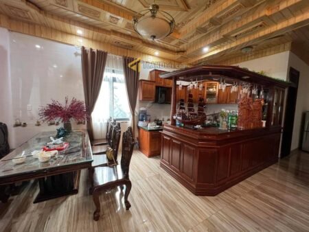 Villa hẻm ô tô Phan Chu Trinh, P9, Đà Lạt, 126m2, Giá 13.5 tỷ