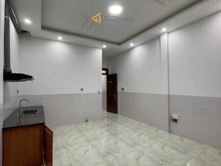 Khách sạn/CHDV MT KQH Phạm Hồng Thái, Phường 10, Đà Lạt, 93m2