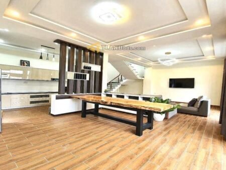 Villa hẻm oto SHR Trần Quang Khải, Phường 8, Đà Lạt, 175m2, Giá 13.5 tỷ