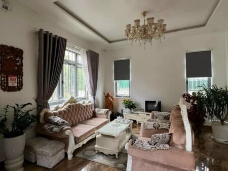 Villa 2 tầng MT KQH Yersin, P9, Đà Lạt, 13.5x20m, Giá 20 tỷ