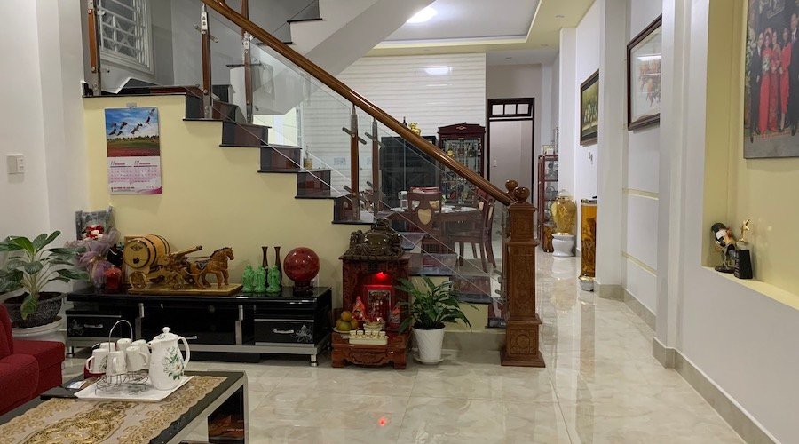 Nhà 3 tầng MT Lê Thánh Tôn, Phường 5, Đà Lạt, 75m2, Giá 12.5 tỷ Nhà 3 tầng MT Lê Thánh Tôn, Phường 5, Đà Lạt, 75m2, Giá 12.5 tỷ