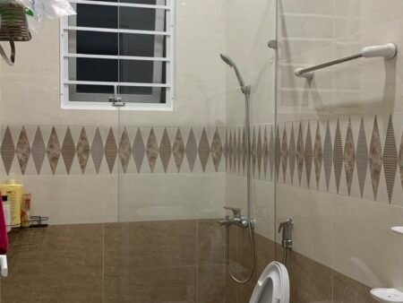 Nhà 3 tầng MT Lê Thánh Tôn, Phường 5, Đà Lạt, 75m2, Giá 12.5 tỷ