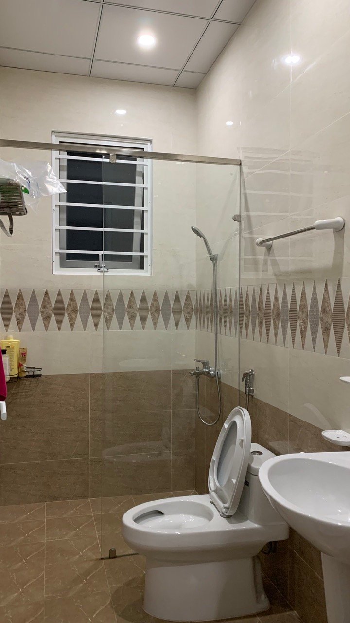 Nhà 3 tầng MT Lê Thánh Tôn, Phường 5, Đà Lạt, 75m2, Giá 12.5 tỷ Nhà 3 tầng MT Lê Thánh Tôn, Phường 5, Đà Lạt, 75m2, Giá 12.5 tỷ