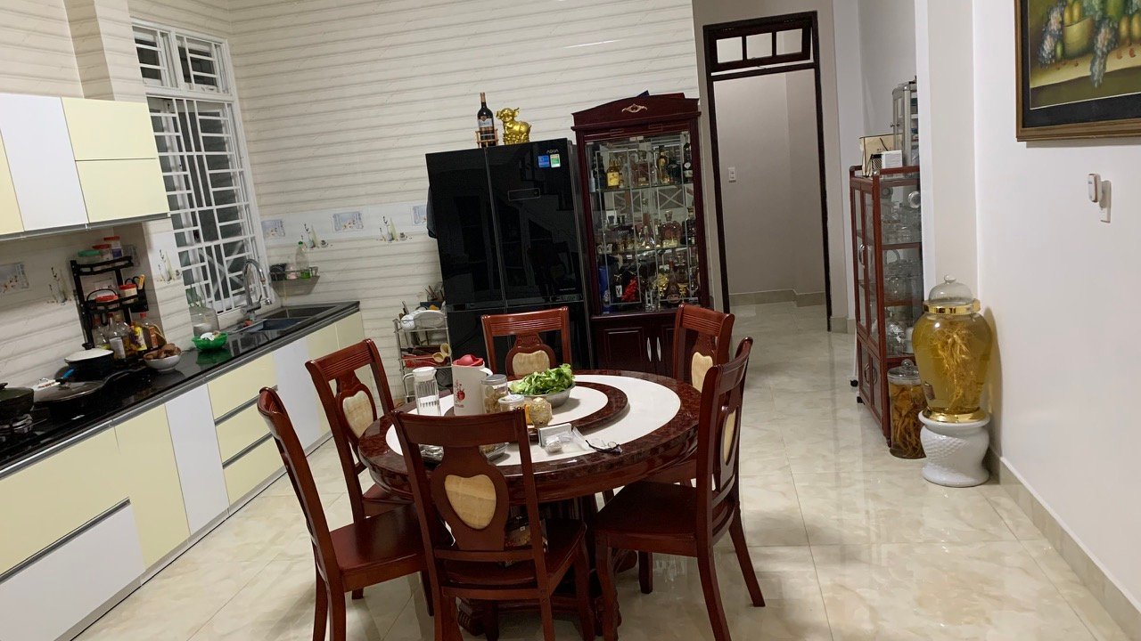 Nhà 3 tầng MT Lê Thánh Tôn, Phường 5, Đà Lạt, 75m2, Giá 12.5 tỷ Nhà 3 tầng MT Lê Thánh Tôn, Phường 5, Đà Lạt, 75m2, Giá 12.5 tỷ