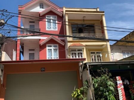 Nhà 3 tầng MT Lê Thánh Tôn, Phường 5, Đà Lạt, 75m2, Giá 12.5 tỷ
