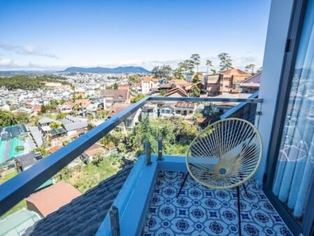 Khách sạn MT hẻm 27 Lê Hồng Phong, P4, Đà Lạt, 383m2, Giá 27 tỷ TL