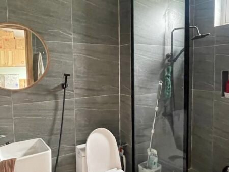 Nhà + KD Hoàng Hoa Thám, P10, Đà Lạt, 340m2, DT 300tr/tháng, Giá 19 tỷ