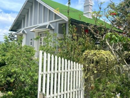 Villa MT Lý Nam Đế, Phường 8, Đà Lạt, 312m2, Giá 21 tỷ