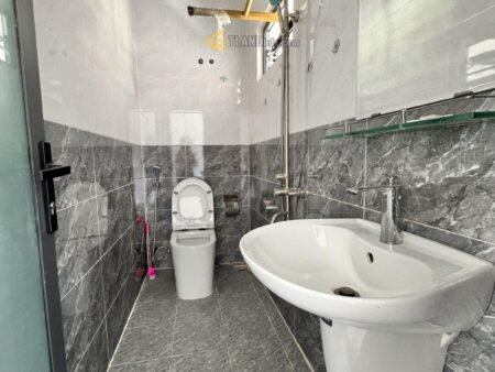 Nhà C4 hẻm nhỏ Nguyễn Siêu, P7, 3.6x10m, Giá 2.1 tỷ