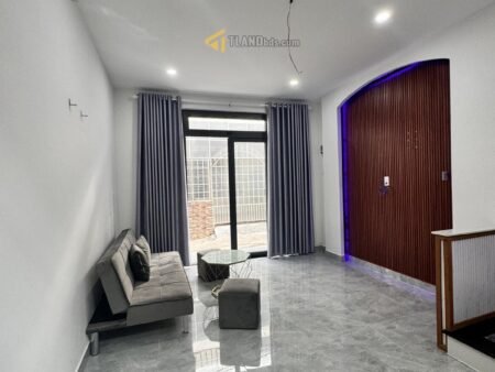 Nhà C4 hẻm nhỏ Nguyễn Siêu, P7, 3.6x10m, Giá 2.1 tỷ