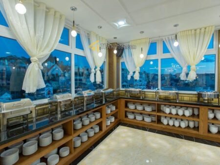 Khách Sạn 7 Tầng MT Phan Đình Phùng, P2, 65 Phòng KD, Giá 170 tỷ