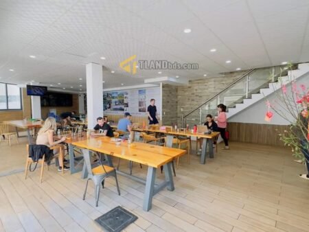 Khách sạn 4 tầng Hẻm oto Lớn, Ngô Quyền, P6, 39 Phòng, 938m2