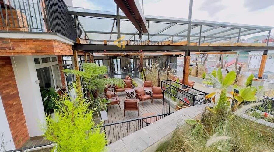 Khách sạn 4 tầng Hẻm oto Lớn, Ngô Quyền, P6, 39 Phòng, 938m2