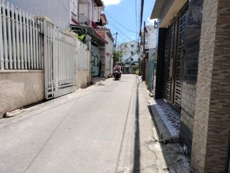 Nhà Cấp 4 Hẻm Ô Tô Lớn Ma Trang Sơn, P5, Đà Lạt, Sổ riêng xây dựng