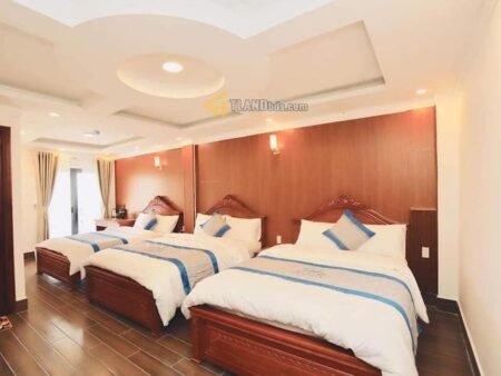 Khách sạn Hẻm ô tô lớn Hùng Vương, P9, Đà Lạt, 459m2, 20 Phòng