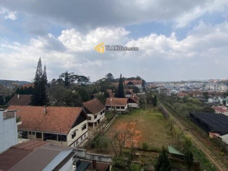 Khách sạn Hẻm ô tô lớn Hùng Vương, P9, Đà Lạt, 459m2, 20 Phòng