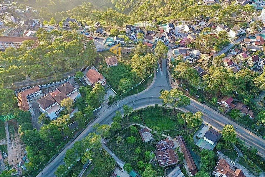 Đất Mặt Tiền Hùng Vương, P10, 4121 m² full thổ , mặt tiền rộng 299 m Đất Mặt Tiền Hùng Vương, P10, 4121 m² full thổ , mặt tiền rộng 299 m