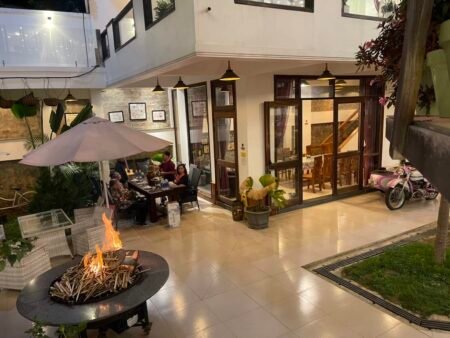 Villa 2 Tầng Mặt Tiền Sổ Riêng Quang Trung, P9, Đà Lạt, ngang 7m