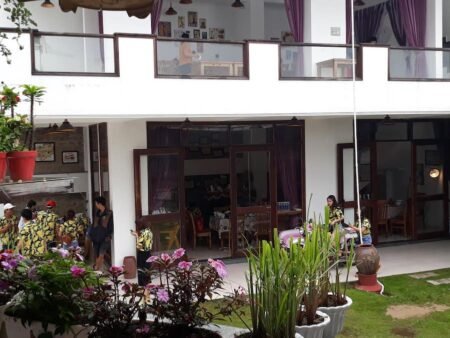 Villa 2 Tầng Mặt Tiền Sổ Riêng Quang Trung, P9, Đà Lạt, ngang 7m
