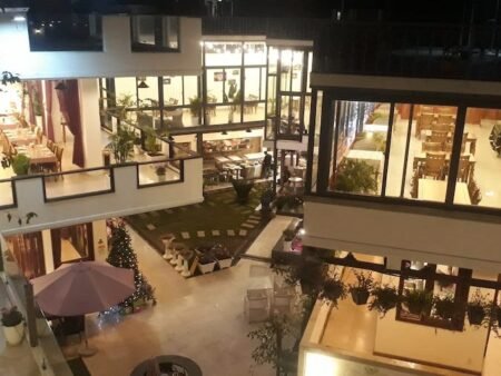 Villa 2 Tầng Mặt Tiền Sổ Riêng Quang Trung, P9, Đà Lạt, ngang 7m