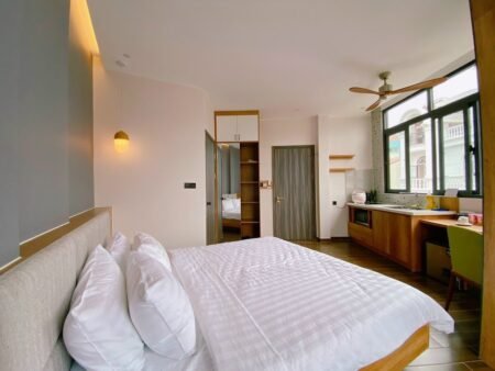 Khách Sạn 4 Tầng Đường Phù Đổng, Đà Lạt, 100m2, Ngang 15m