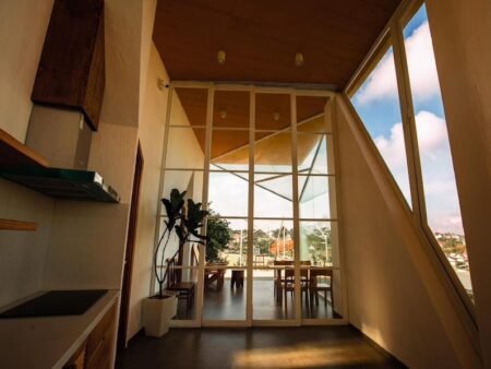 Villa 3 Tầng Nam Hồ, P11, Đà Lạt, 281m2, Giá 12.9 Tỷ