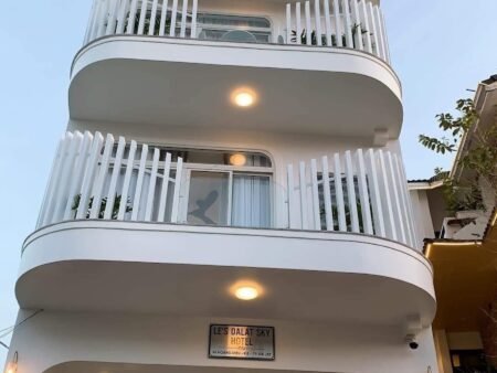 Khách Sạn 6 Tầng Hoàng Diệu, Phường 5, Đà Lạt, 163m2, 12 Phòng KD