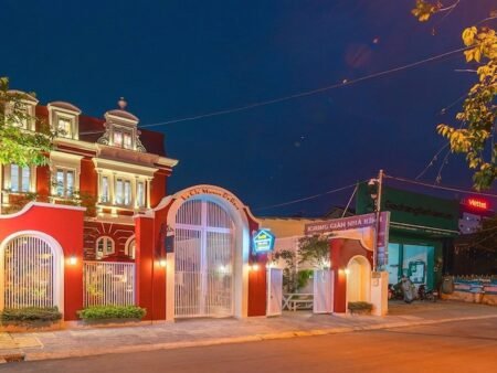 Villa Mặt Tiền Đường Trần Quý Cáp, P9, Đà Lạt, 467m2, Giá 42 tỷ