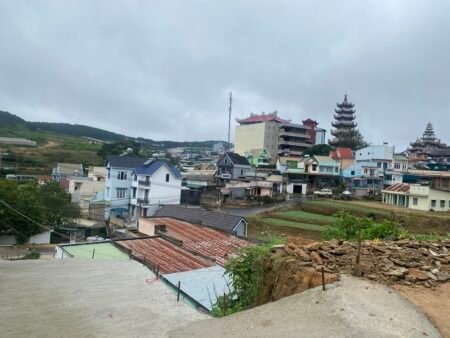 CHÍNH CHỦ CẦN BÁN: Đất Tặng Nhà Gỗ View Đẹp tại P11, Trại Mát