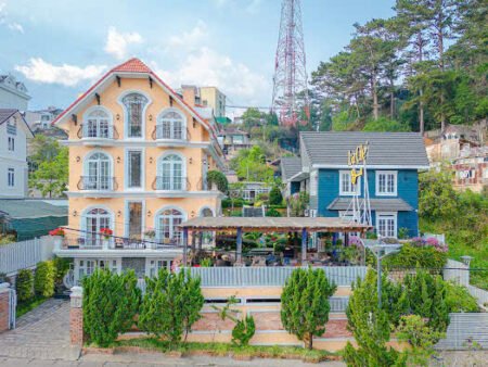 Khách Sạn/CHDV Hẻm Ô Tô Lớn - Sổ Riêng Đường 3/4, P3, Đà Lạt