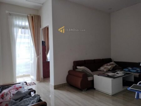 Nhà phố 3 tầng hẻm oto Nguyễn Trung Trực, 92.6m2 ngang 5m