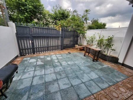 Nhà Cấp 4 Hẻm Ô Tô Lớn Vạn Kiếp, P8, Đà Lạt, 240 m² ngang 6.9m