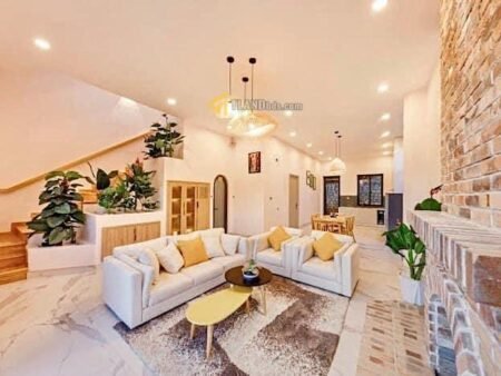 Villa Mặt Tiền KQH An Sơn, Phường 4, 285 m², với mặt tiền rộng 12m