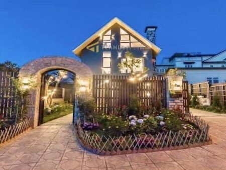 Villa Mặt Tiền KQH An Sơn, Phường 4, 285 m², với mặt tiền rộng 12m