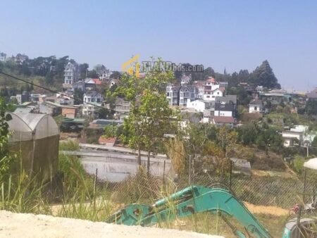 Đất Thổ Cư Hẻm Ô Tô Rộng Nam Hồ, P11, 275 m², mặt tiền rộng 15m