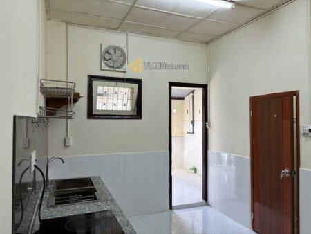 Nhà Cấp 4 Hẻm Ô Tô Lớn Trần Quang Diệu, P10, 4m x 14.6m