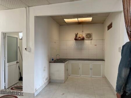 Nhà Cấp 4 Hẻm Nhỏ Ngô Quyền, P6, Đà Lạt, 5.95m x 10.40m