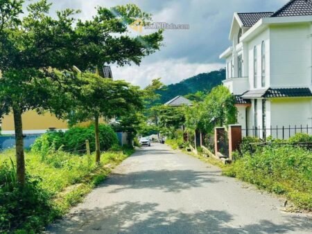 Nhà Cấp 4 Mặt Tiền Măng Lin, P7, Đà Lạt 210 m² ngang 15m