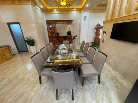 Villa Mặt Tiền Khu Quy Hoạch An Sơn, P4, Đà Lạt, 223 m² ngang 8m