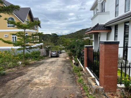 Nhà Cấp 4 Mặt Tiền Măng Lin, P7, Đà Lạt 210 m² ngang 15m